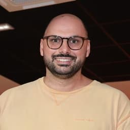Portrait de Maxime Leccia